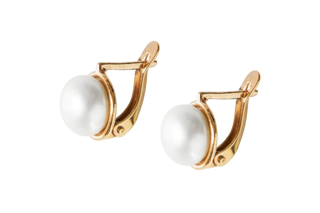  pearl-earrings